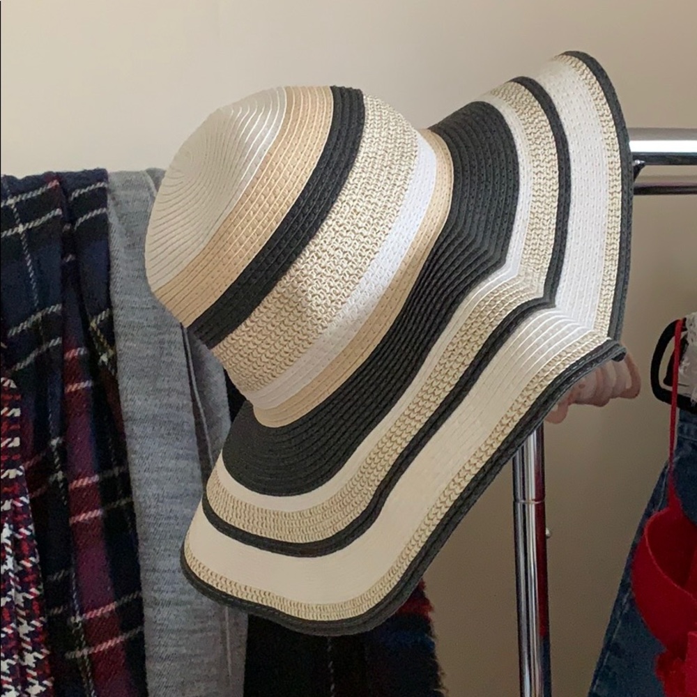Lame Bryant Sun Hat